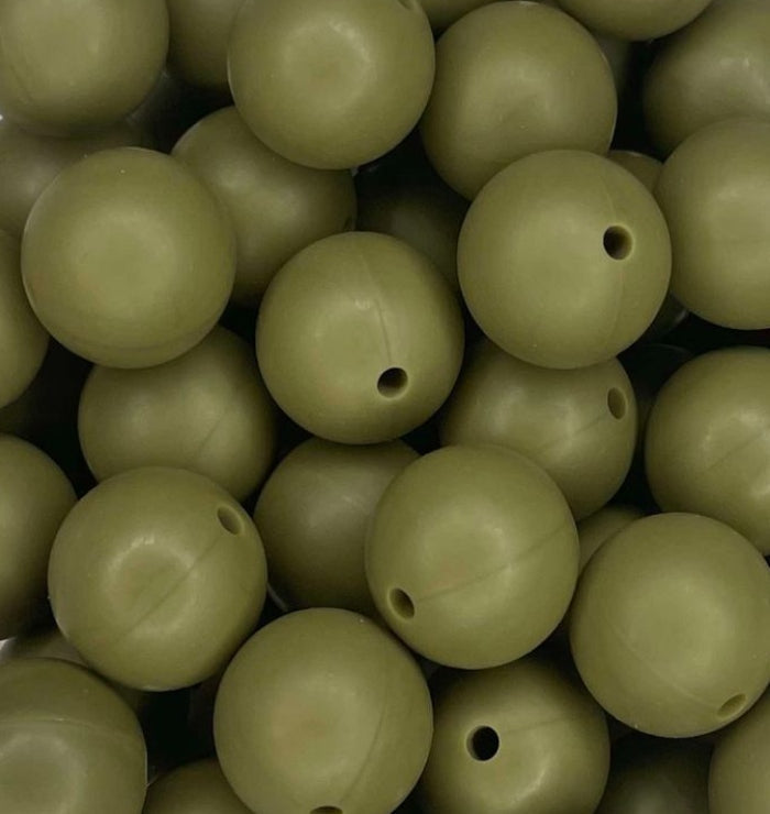 #186 UNDERCOVER MOSS 15MM SOLID (1ct)