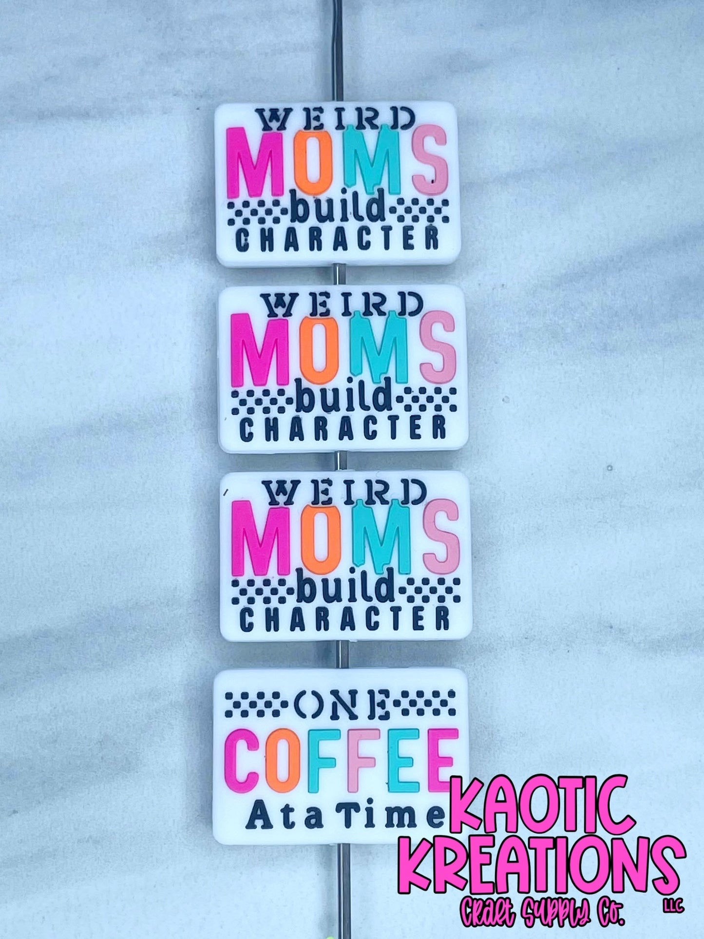 WEIRD MOMS BUILD CHARACTER SILICONE FOCAL D118 (1ct)