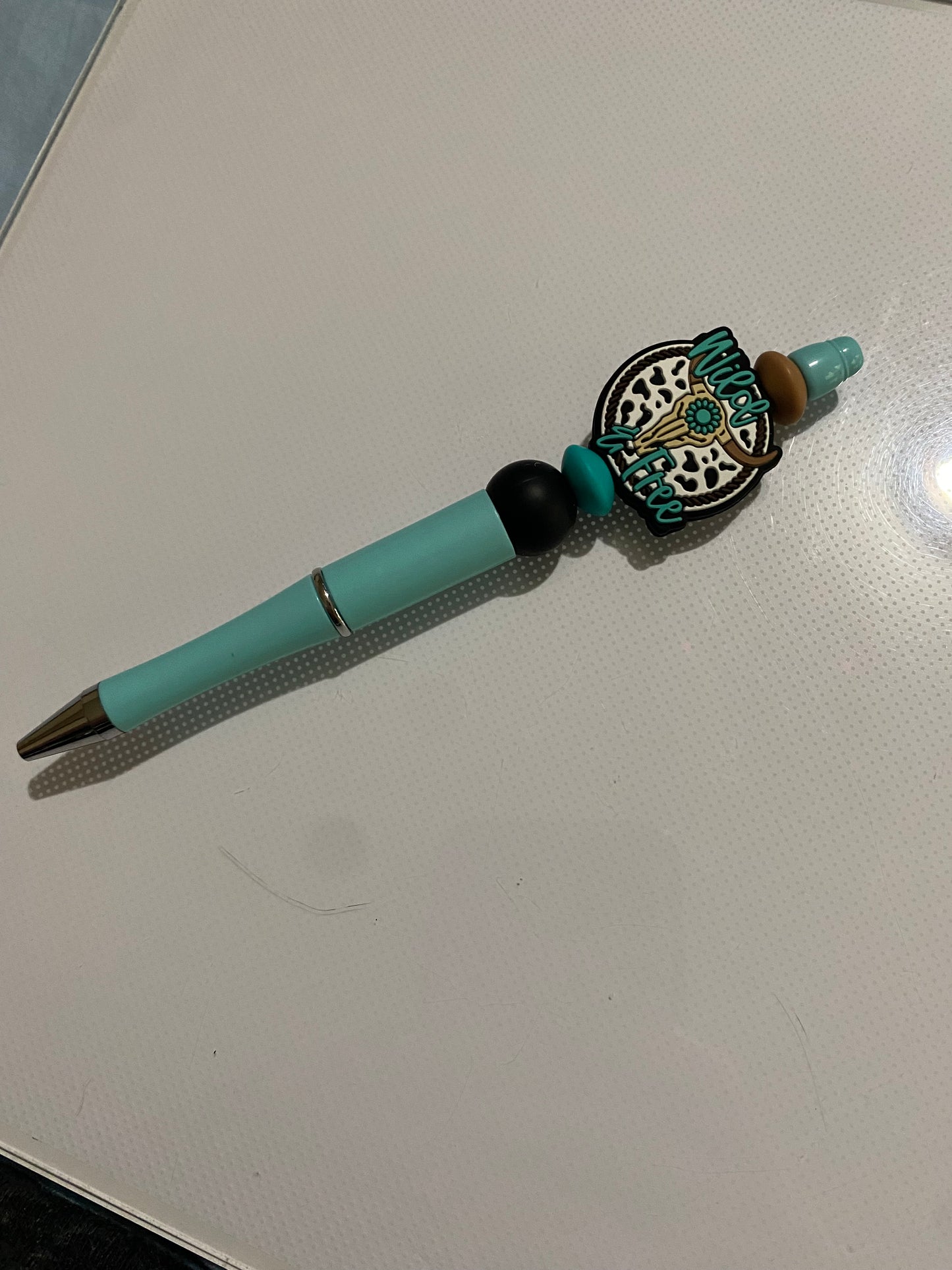 “Wild & Free” Western pen - 1